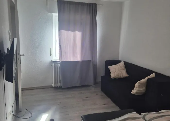 Puppenstube Mir 2 Anstatt 3 * Witten